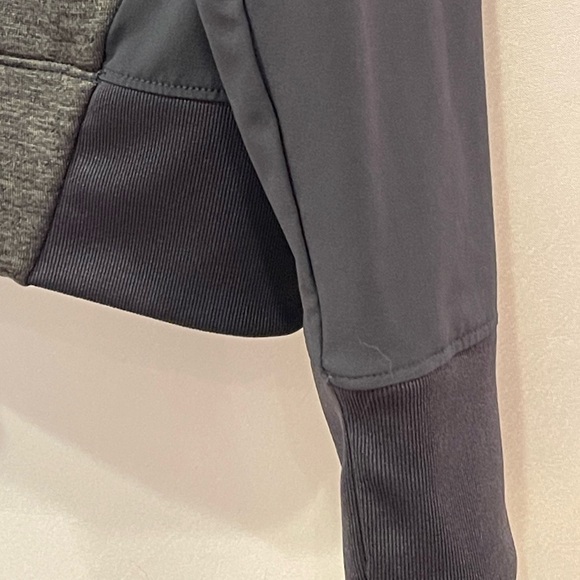 Under Armour Cold Gear Jacket - Picture 4 of 5